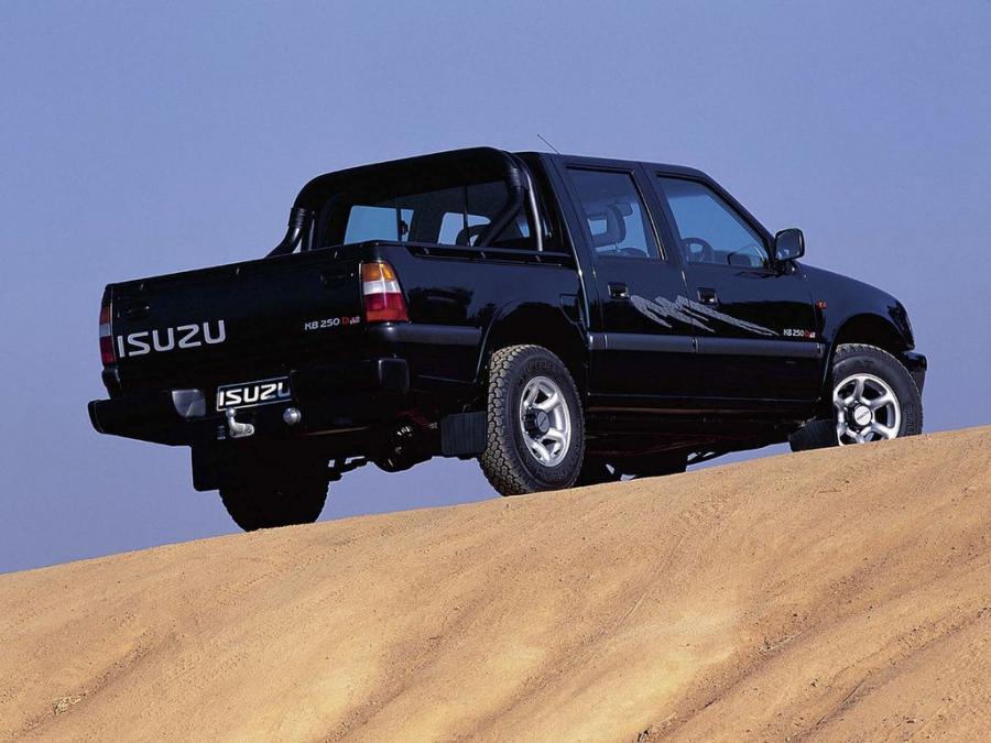  Isuzu KB 4x4 Double Cab 1993 года  (фото 3 из 4)